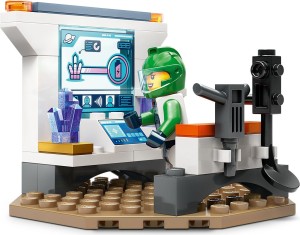 LEGO® City - Statek kosmiczny i odkrywanie asteroid 60429