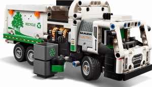 LEGO® Technic Śmieciarka Mack® LR Electric 42167