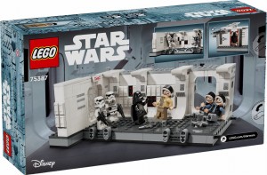 LEGO® Star Wars™ Wejście na pokład statku kosmicznego Tantive IV™ 75387
