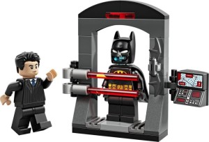 LEGO 30726 DC Super Heroes Batman™: Bruce Wayne™ i kostium Batmana™